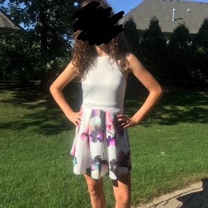 cute floral dress!!